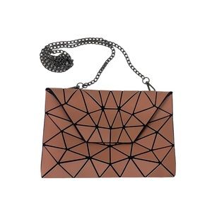 Cool New  Geometric Flexible Clutch with Removable Chain